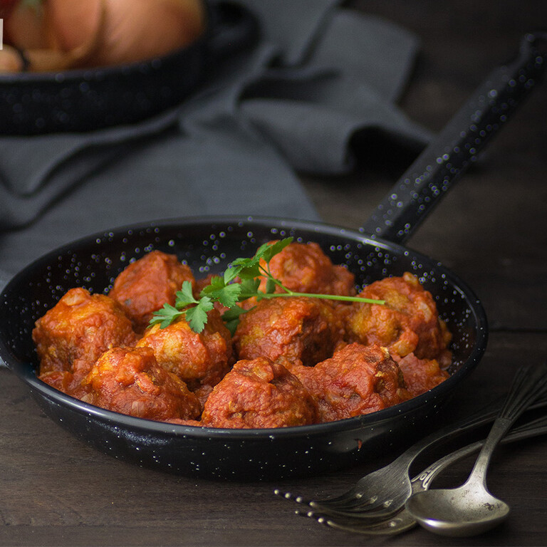 Albóndigas en Salsa Española
