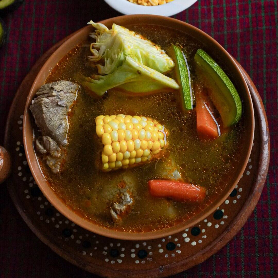 Caldo de Res