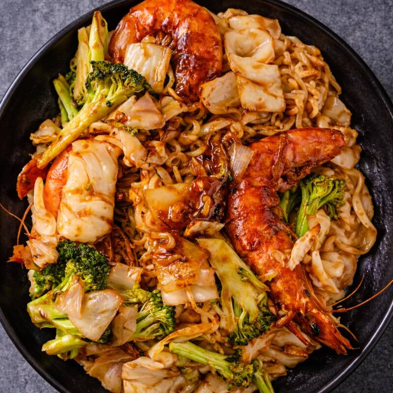 Fideos Tai con Camarón