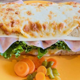 Chapata de Jamón y Queso Manchego