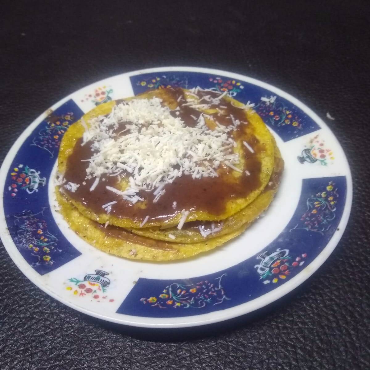 Chalupas con Frijoles