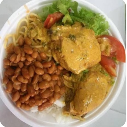 Acompanhamentos: Feijão Preto, Arroz, Macarrão, Salada e Farofa