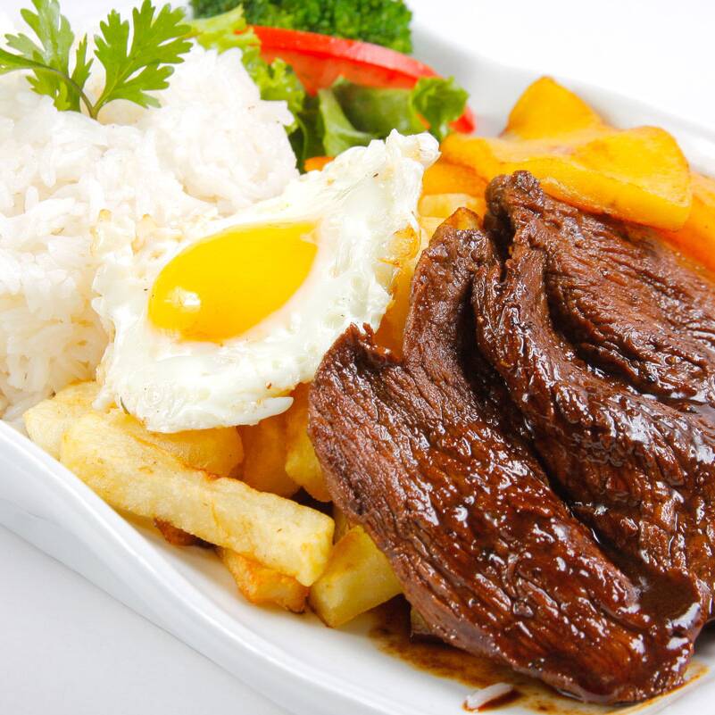 BISTEC A LO POBRE + BEBIDA
