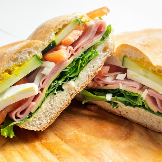 COMBO TORTA DEL CHAVO+refresco