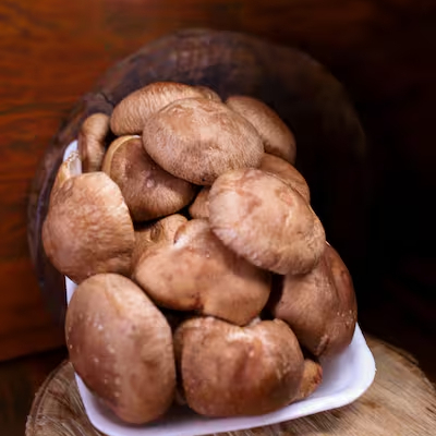 Meio kg de cogumelos shitakes frescos