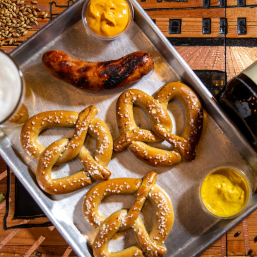 Pretzel y Bratwurst