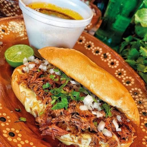 Torta de Birria