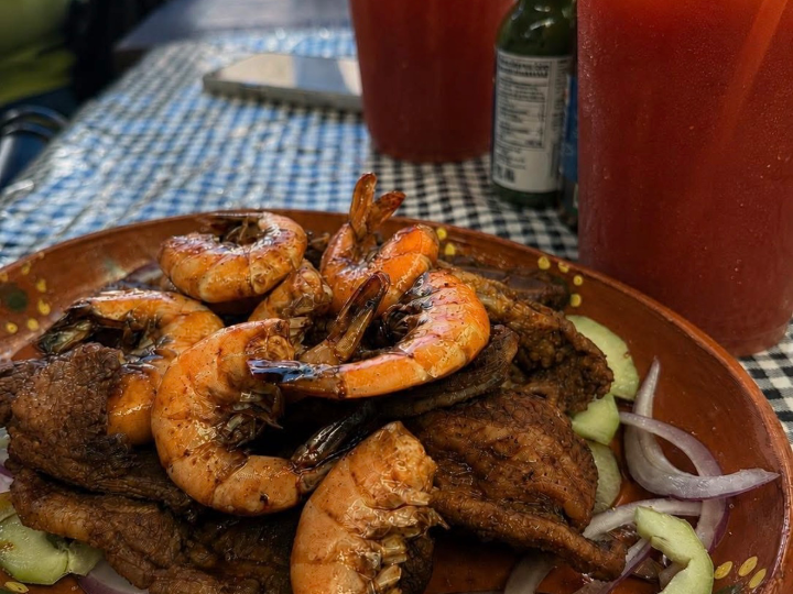 Mariscos El Compadre