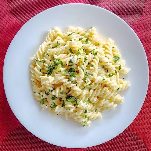 Fusilli Alfredo