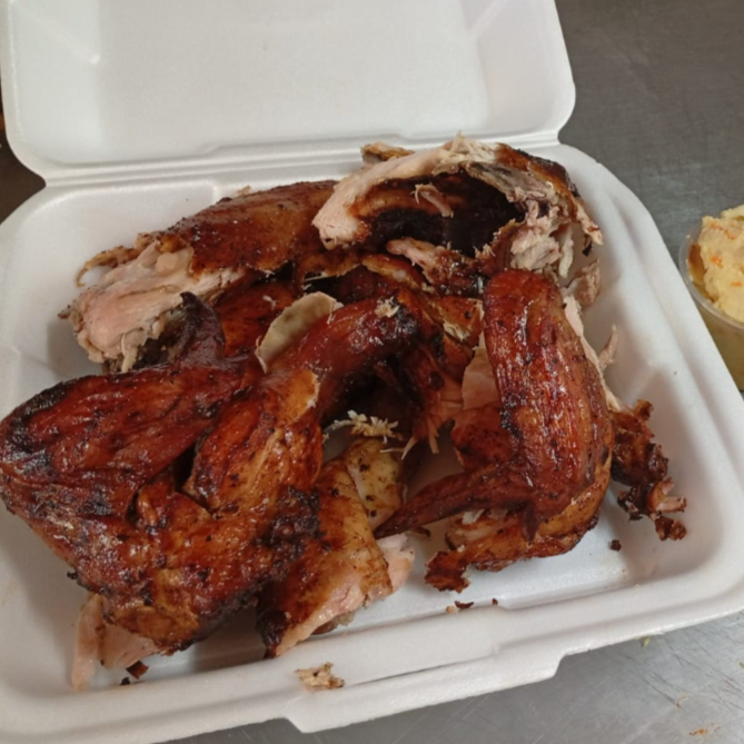 POLLO A LA LEÑA
