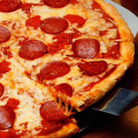 Pizza con Salami