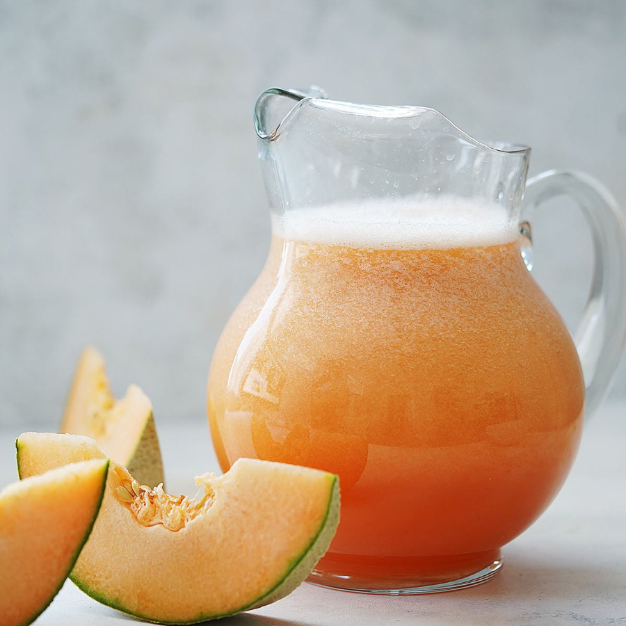 AGUAS FRESCAS DE FRUTA NATURAL