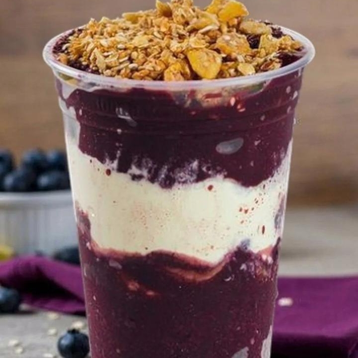 Escolha o sabor do Açaí e os Complementos.