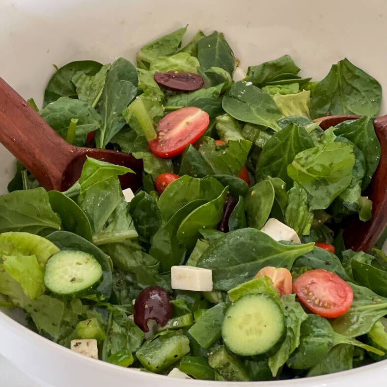 ENSALDA DE ESPINACA Y LECHUGA