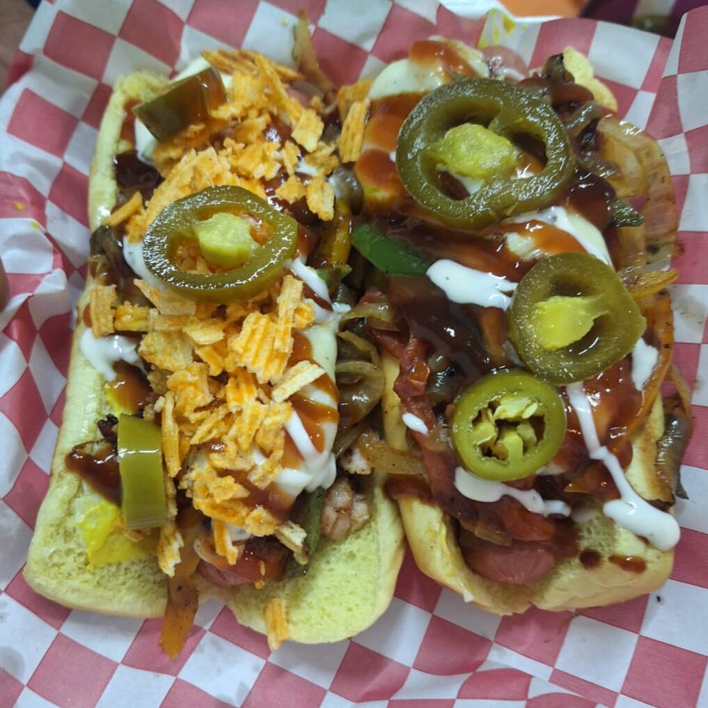 2 Hot Dogs Estilo Tex-Mex