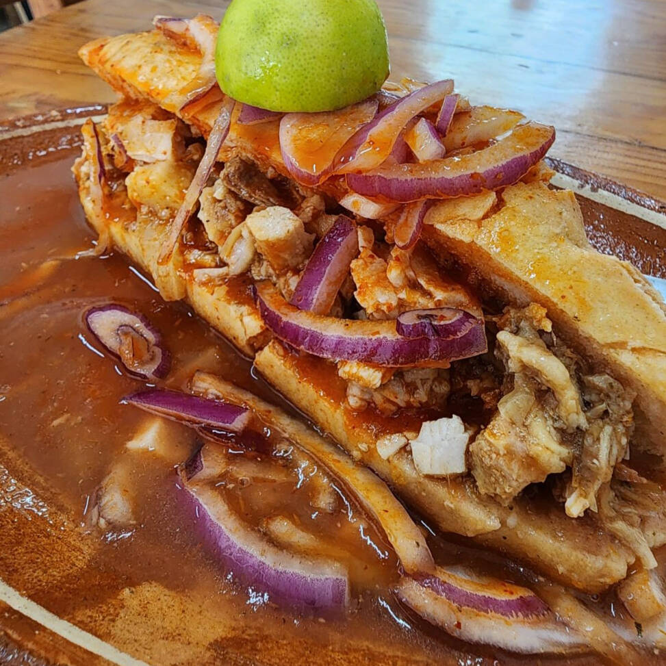Torta ahogada buche - carne