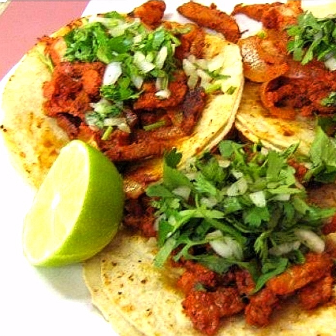 Para mi Solo 5 Tacosa de Adobada + 1 soda de 355ml