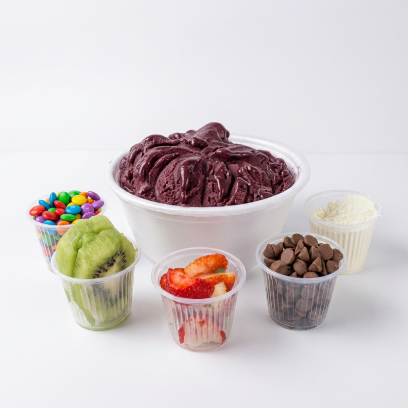 açai, M&M, gotas de chocolate, kiwi, leite em pó, morango