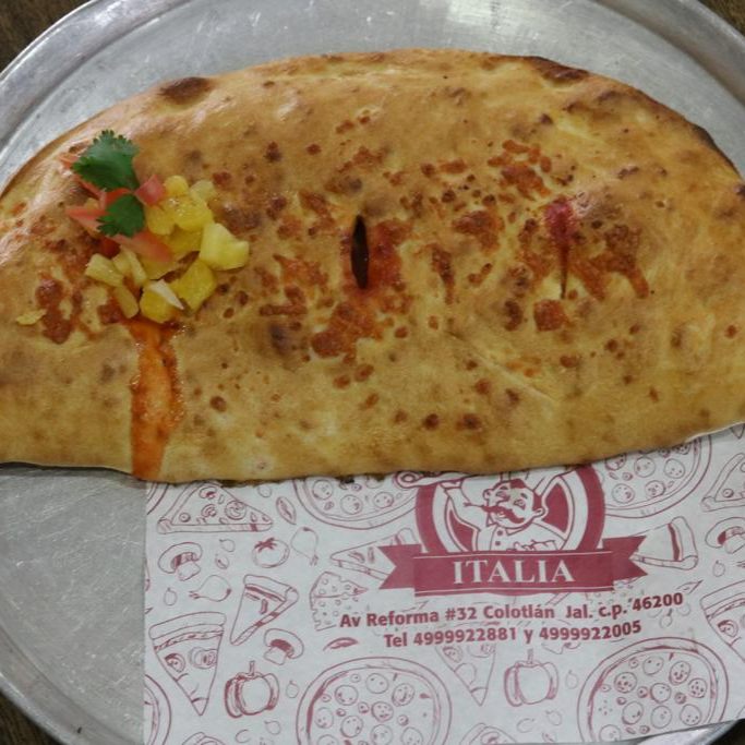 Pizza Calzone