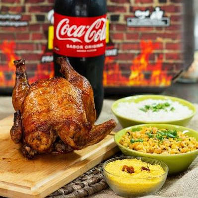 🍗 2 Frango assado com batatas
🥤 Refrigerante 2L
🌽 Farofa
🍅vinagrete
Refrigerante enviado conforme disponibilidade.