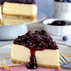 Rebanada de Pastel de Queso con Zarzamora