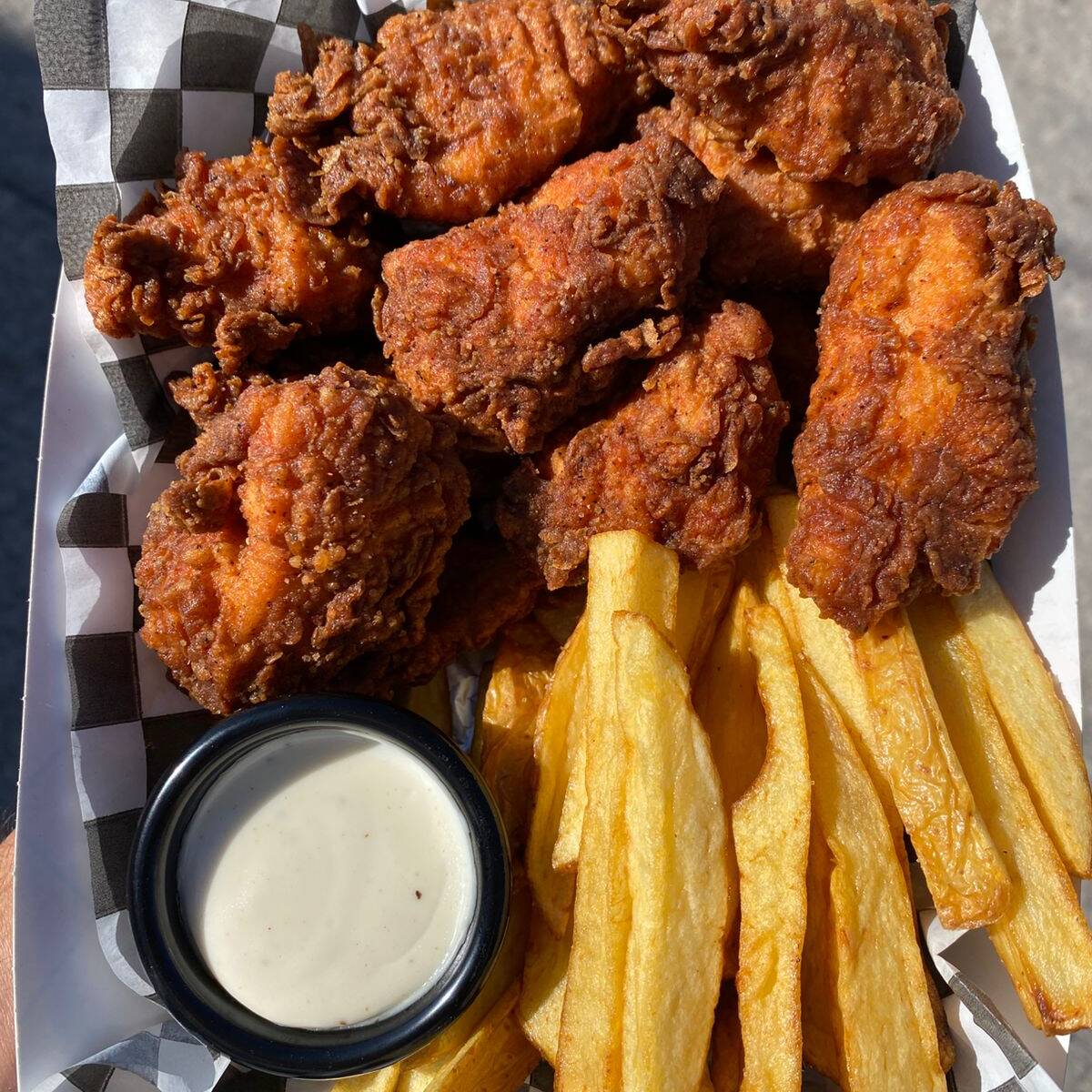 10 Boongless