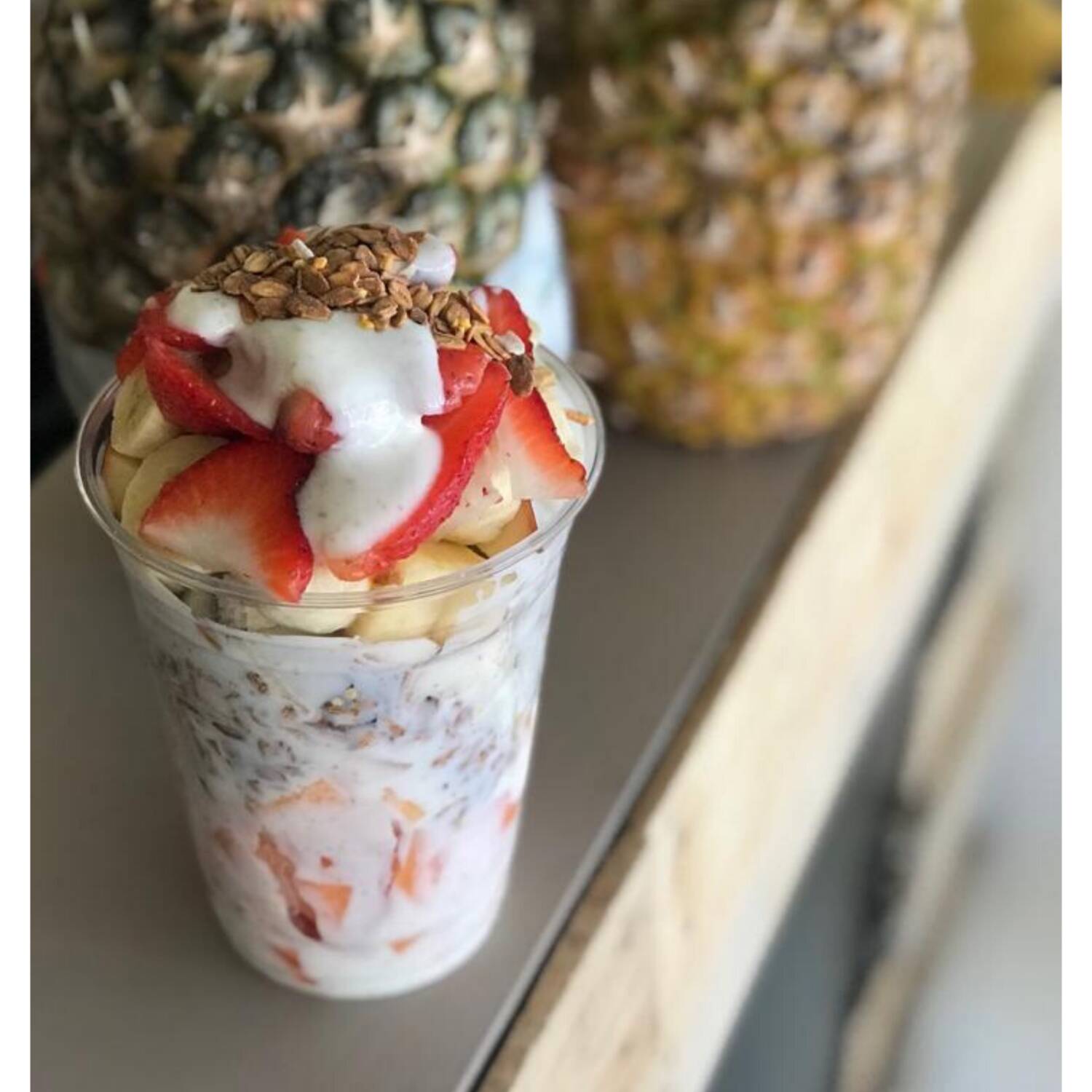 Fruta Con Yogurt
