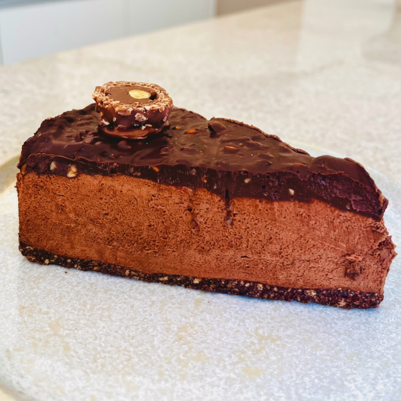 DELICIOSA TORTA FERRERO ROCHER