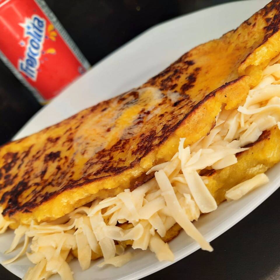Cachapa de Queso Rallado