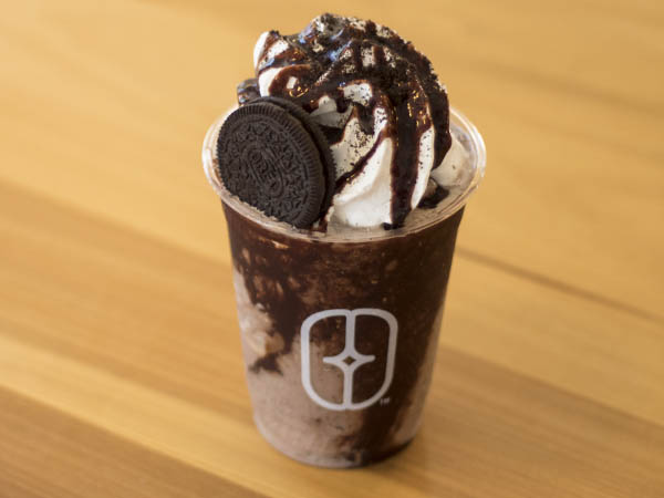 Frappé de Chocolate Oscuro con Óreo