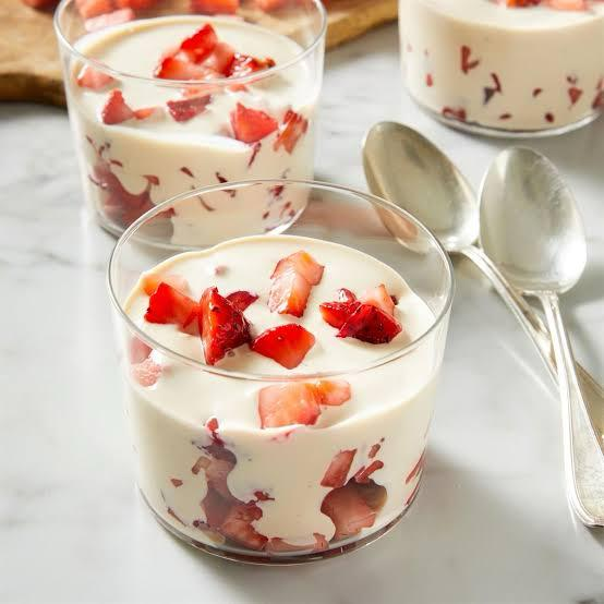 Fresas con Crema Medianas
