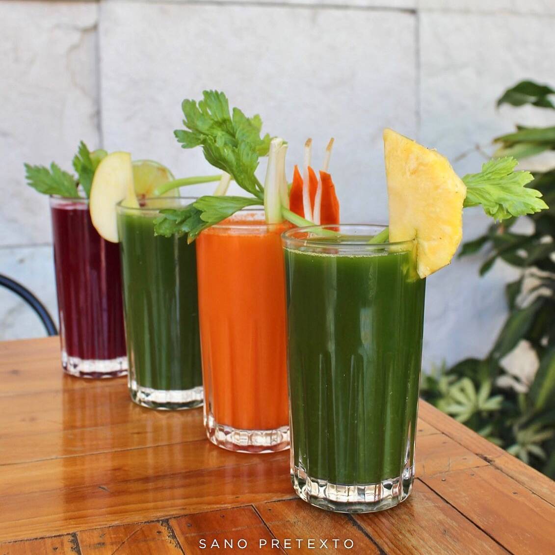 Jugo Mixto