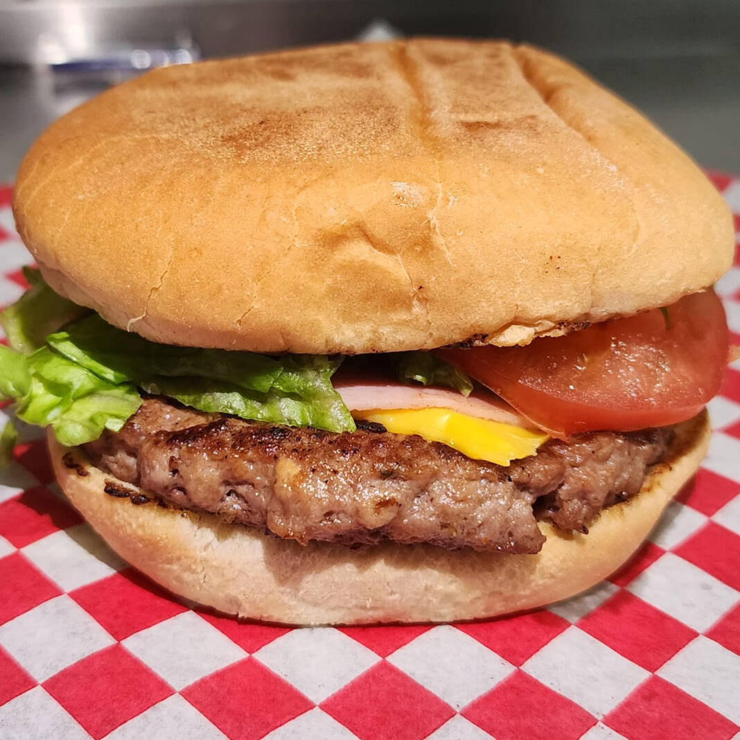 HAMBURGUESA CLASICA