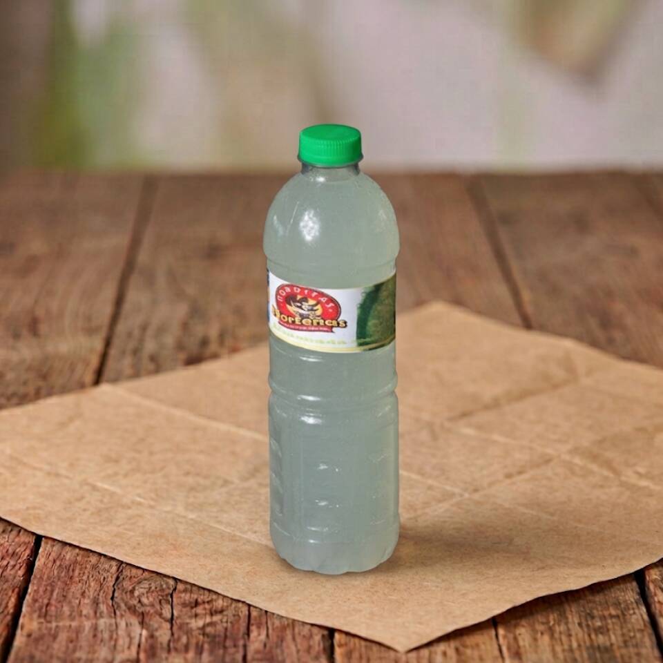 Agua de Limón