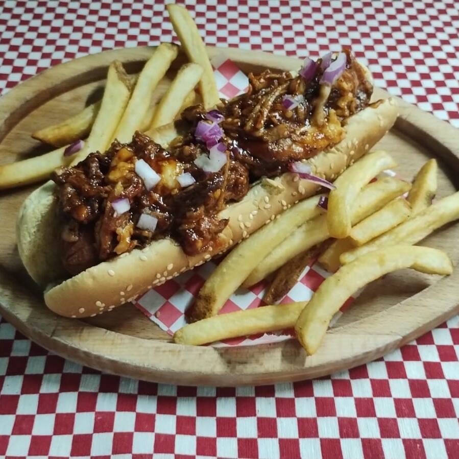 Pulled Pork Dog