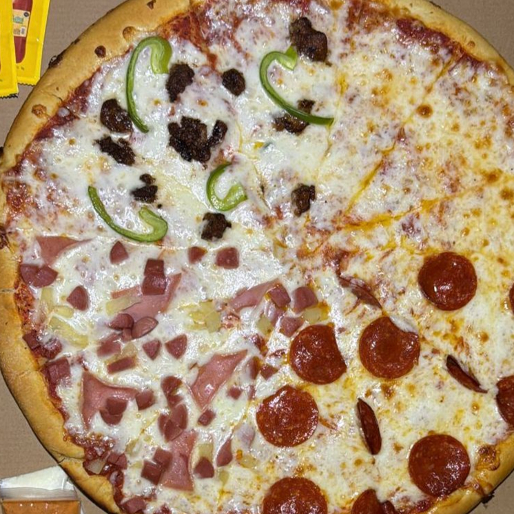 Pizza Familiar Clásica Hawaiana + Refresco 1.5