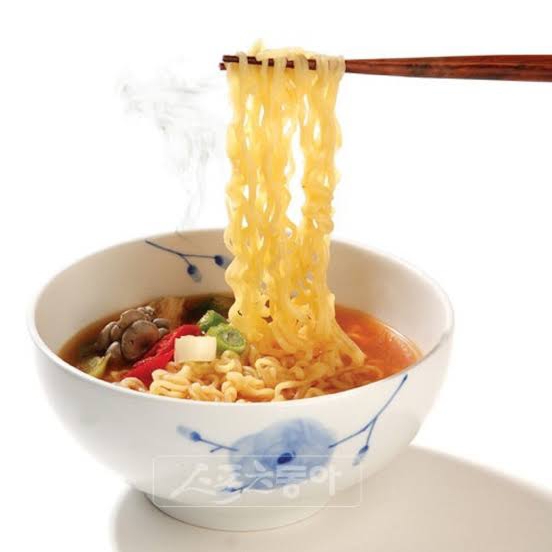Ramen Jin vegetariano poco picante preparado