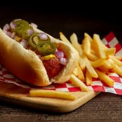 Hot dog sencillo con papas