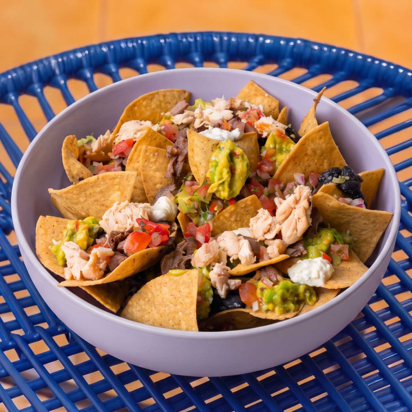Nachos Pollo Bowl
