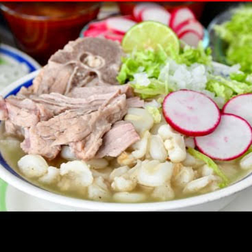 Medio Litro de Pozole de Puerco