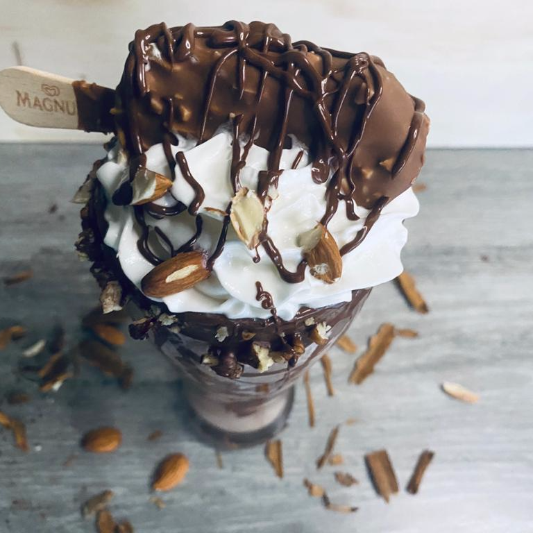 Frappé Deluxe Magnum