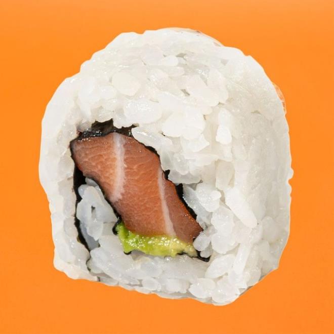 Salmon Aguacate Sencillo 10 pz