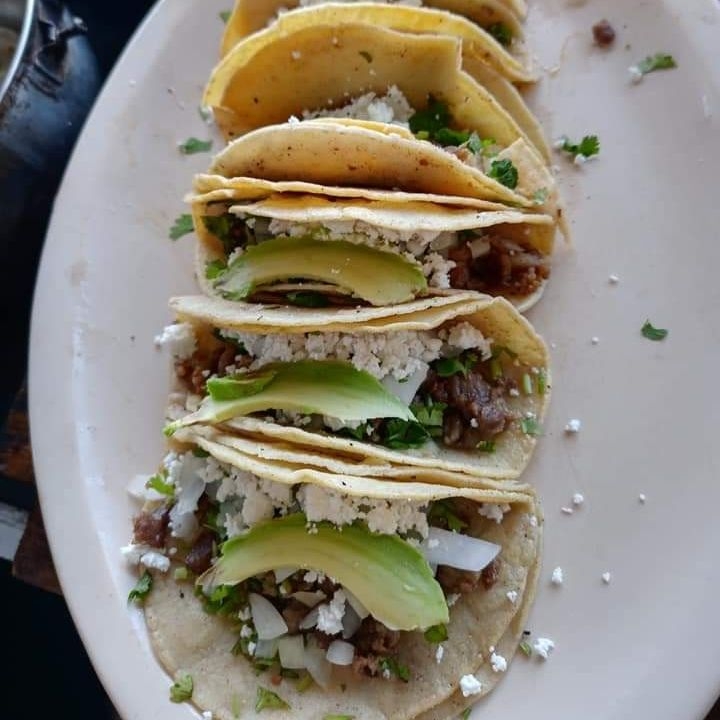 Combo 8 Tacos 2 Cocas 2 Frijoles