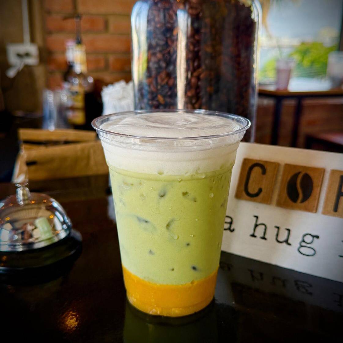 MATCHA MANGO 16 Oz