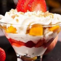 Triple Fruta con Crema