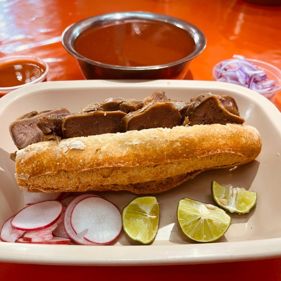 Torta de Lengua