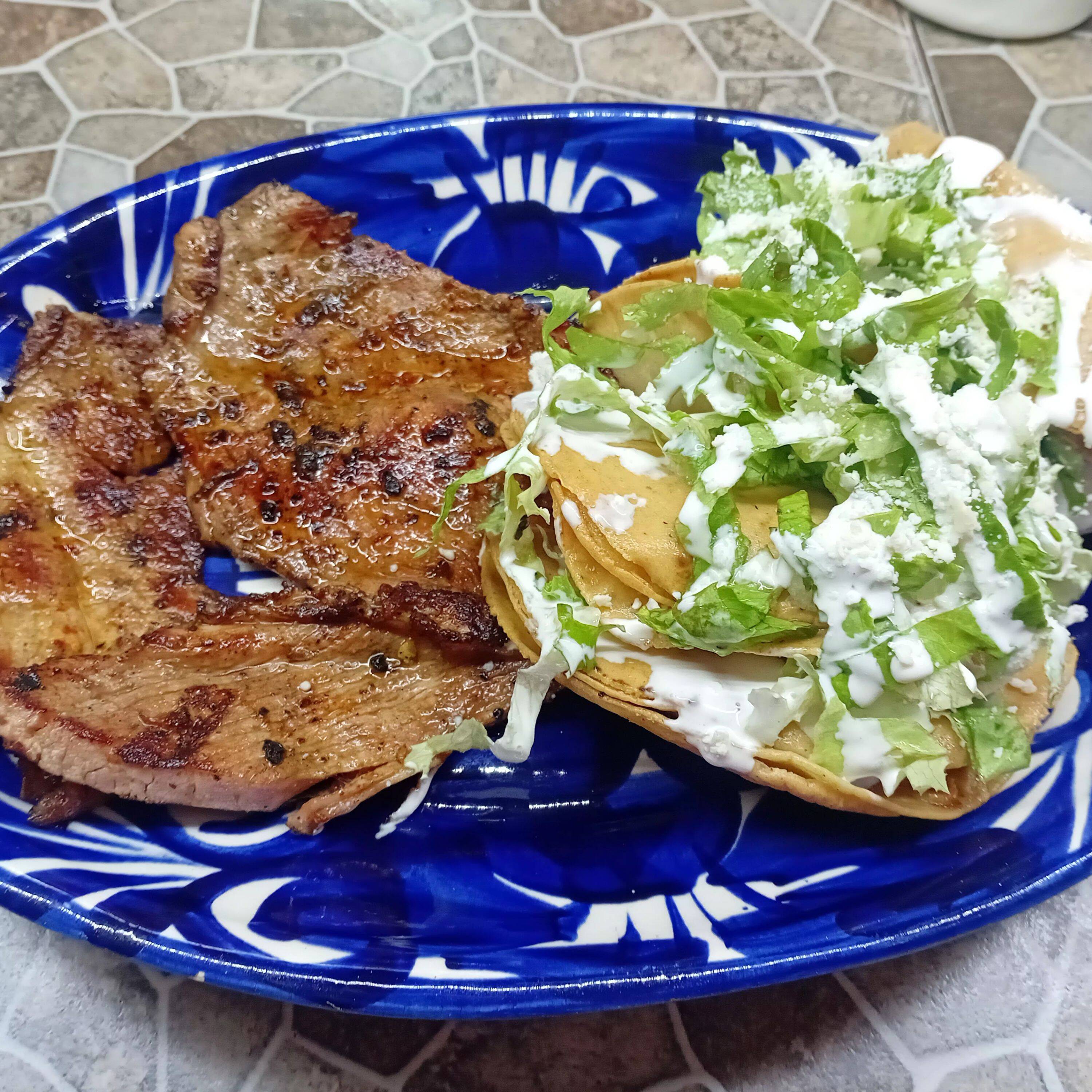 Taco Dorados Especial de Carne Asada