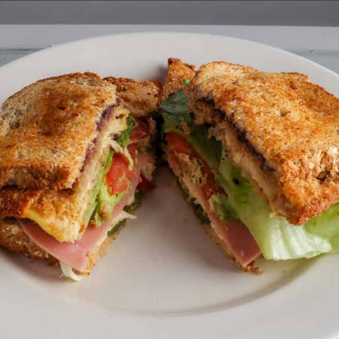SANDWICH DE PECHUGA DE POLLO