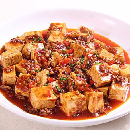 Tofu con Carne de Res en Salsa Picante