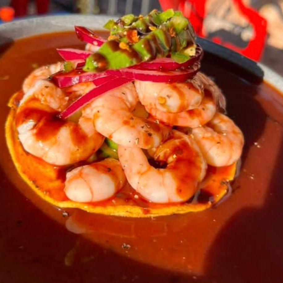 Tostada de Camarón Cocido